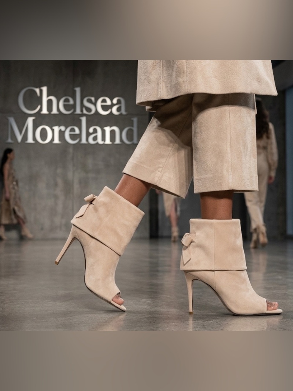 New authentic Chelsea Moreland open toe ankle boots heels sz 10 display